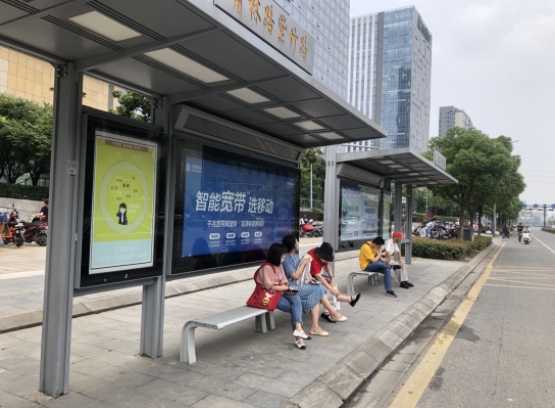 昆山公交车广告 昆山站台广告 昆山出租车广告